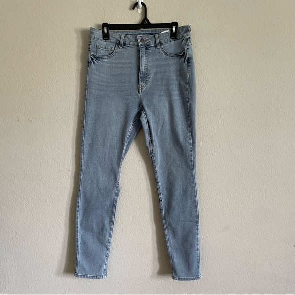 H&M womans curvy fit Skinny jeans size M ultra high waist ankle casual staple - Picture 1 of 7